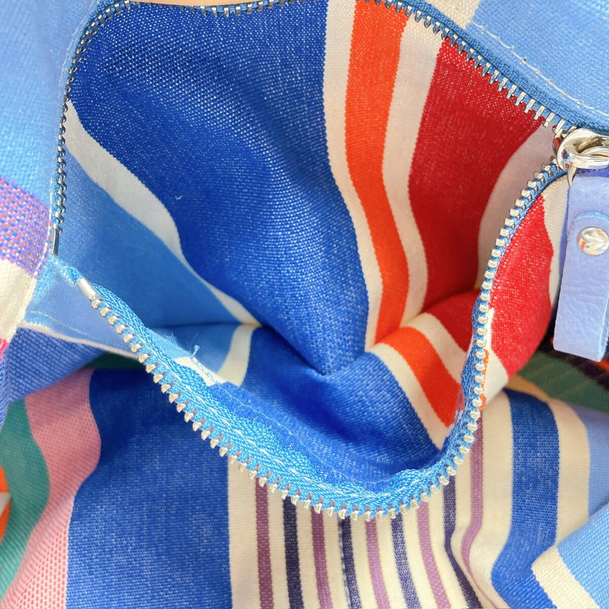 D20380 Vanessabruno Vanessa Bruno Le Cabasla* бегемот s парусина большая сумка Франция производства полоса голубой белый синий белый 