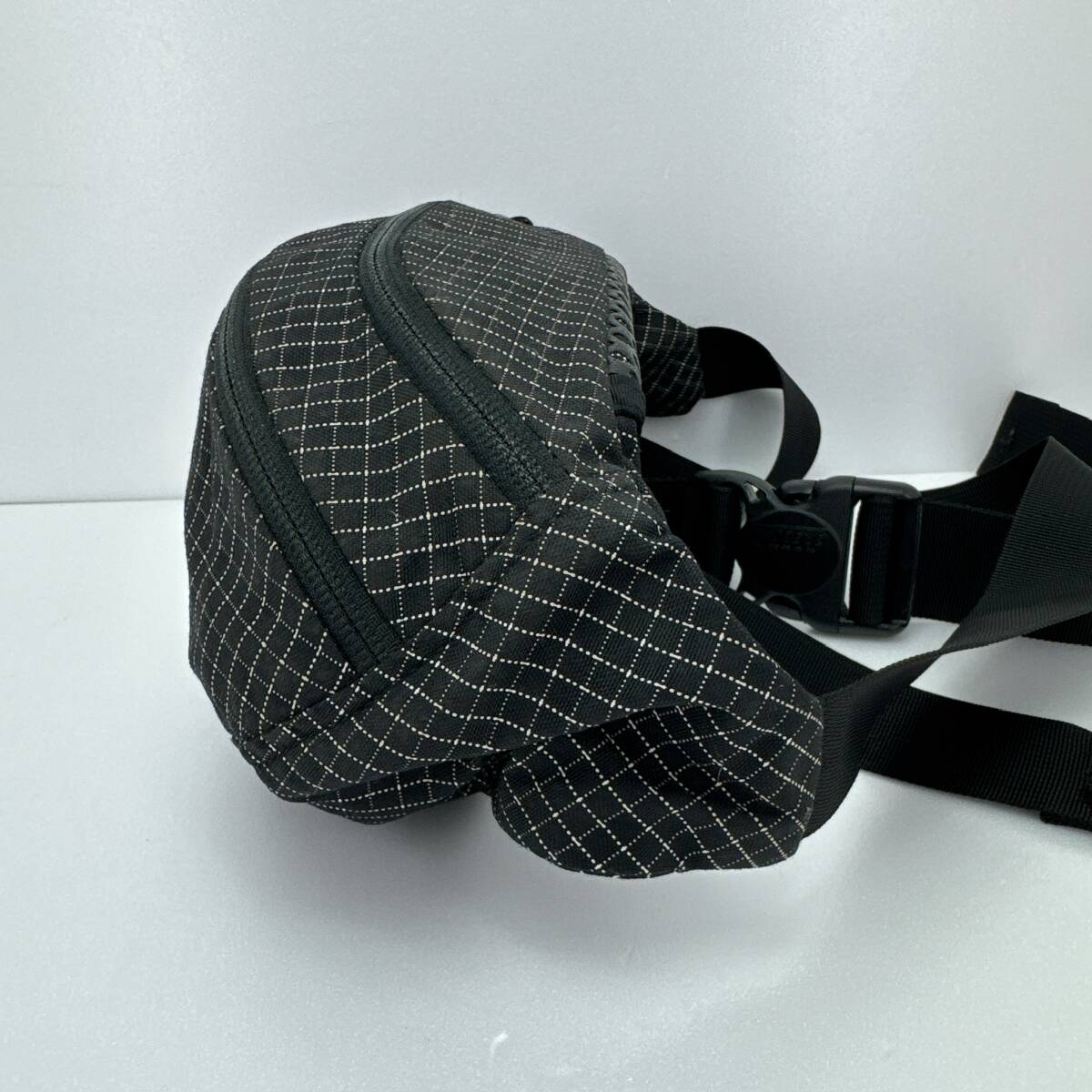 d13◯ GREGORY グレゴリー ウエストバッグ ウエストポーチ ブラック 黒 ユニセックス ファスナー ランニングポーチ バックル コットン_画像4