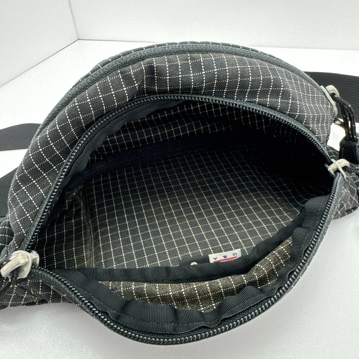 d13◯ GREGORY グレゴリー ウエストバッグ ウエストポーチ ブラック 黒 ユニセックス ファスナー ランニングポーチ バックル コットン_画像10