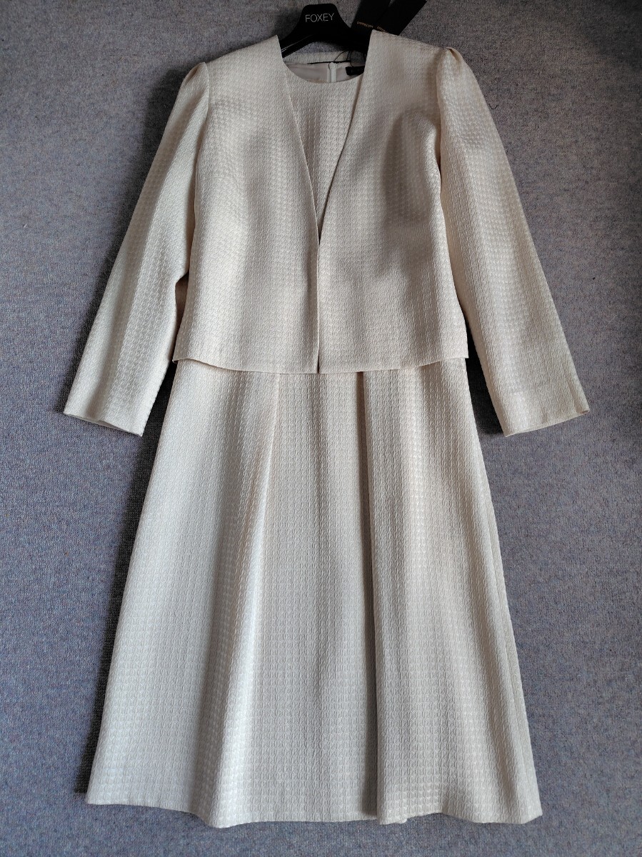 новый товар PAUL STUART paul (pole) Stuart ...ja карта One-piece костюм 6(M) ecru 149600 иен формальный тоже