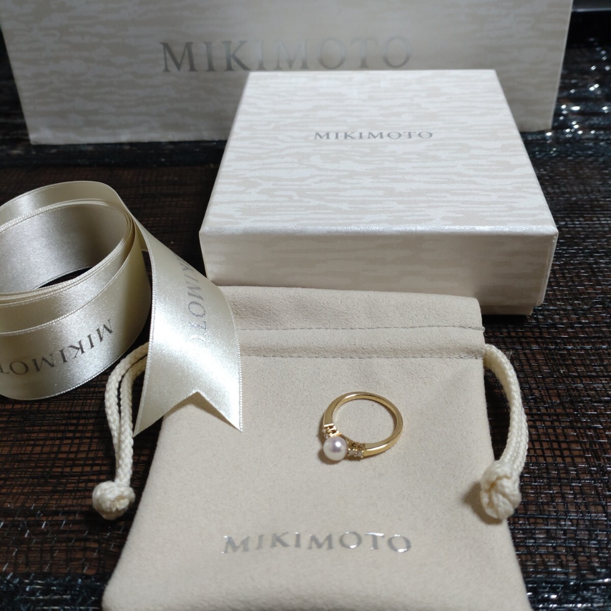 ★★ミキモト『MIKIMOTO』《5.7ミリベビーパール・ダイヤ リング》サイズ9号 ☆極美品☆ ★★_画像1