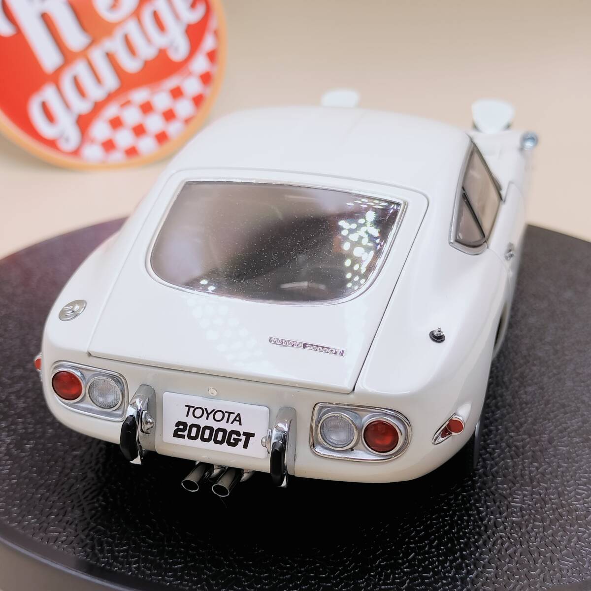 1/18 Auto Art Toyota 2000GT купе белый выше комплектация AUTOart TOYOTA COUPE UPGRADED WHITE 78747