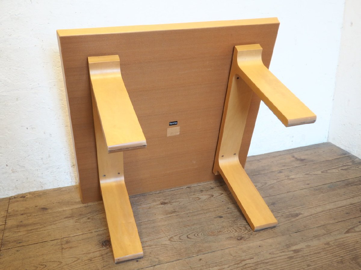 タG0049◆⑨天板W80cm×D80cm◆天童木工のレトロなセンターテーブル◆Tendo 机 座卓 ちゃぶ台 プライウッド 曲げ木 カフェ 喫茶店N松_画像6
