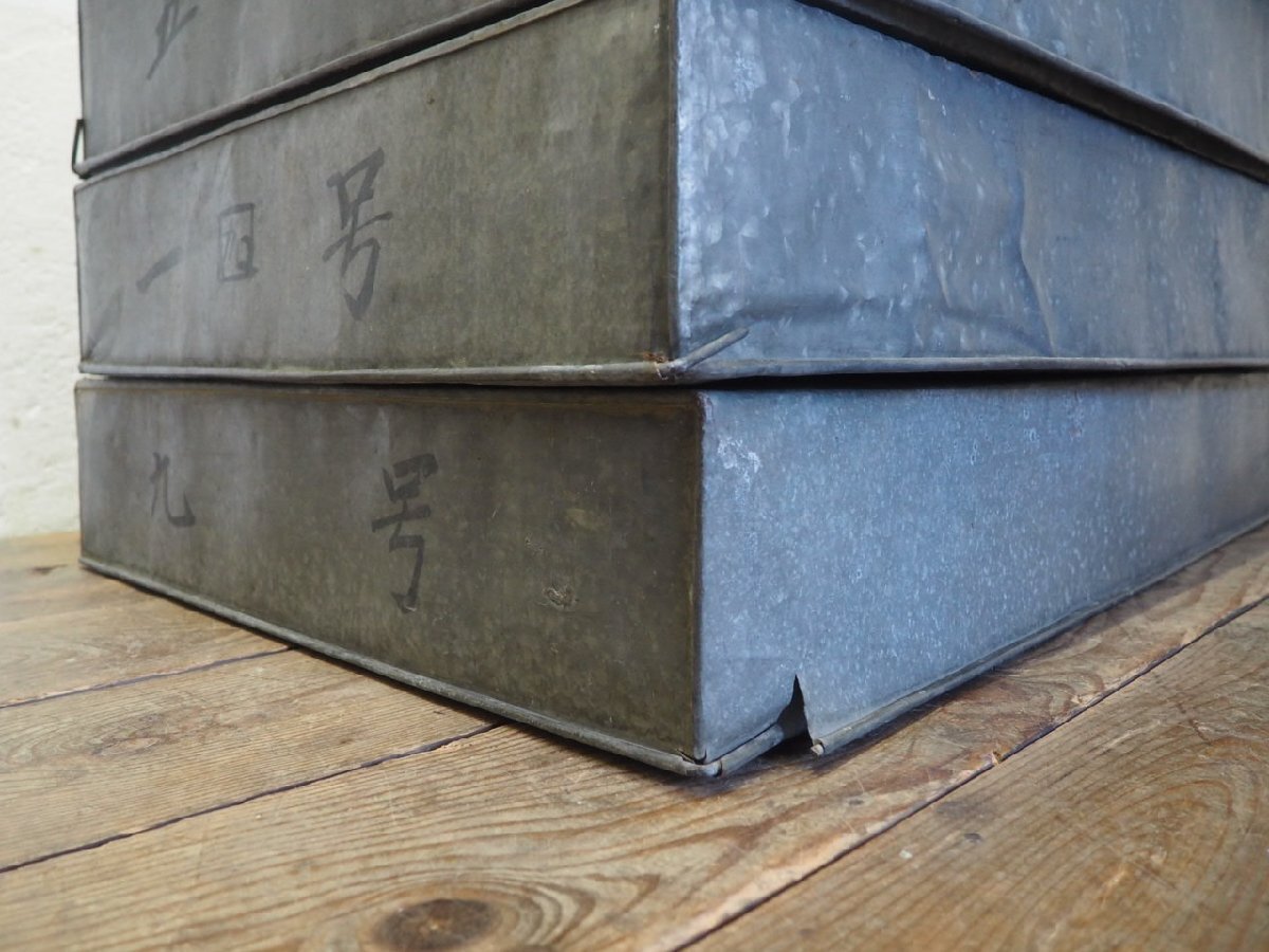 taU0385*4 шт. комплект * Vintage * крышка есть * дефект иметь * ретро старый жестяная пластина кейс * промышленность серия жестяная банка кейс для хранения box in пыль настоящий N.4