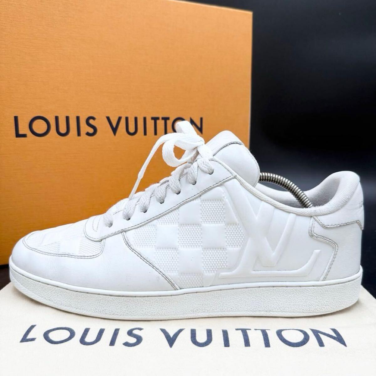 1 иен [ действующий прекрасный товар 24 год производства ] LOUIS VUITTON Louis Vuitton livoli линия Damier LVen Boss мужской спортивные туфли обувь обувь белый 26cm ранг 