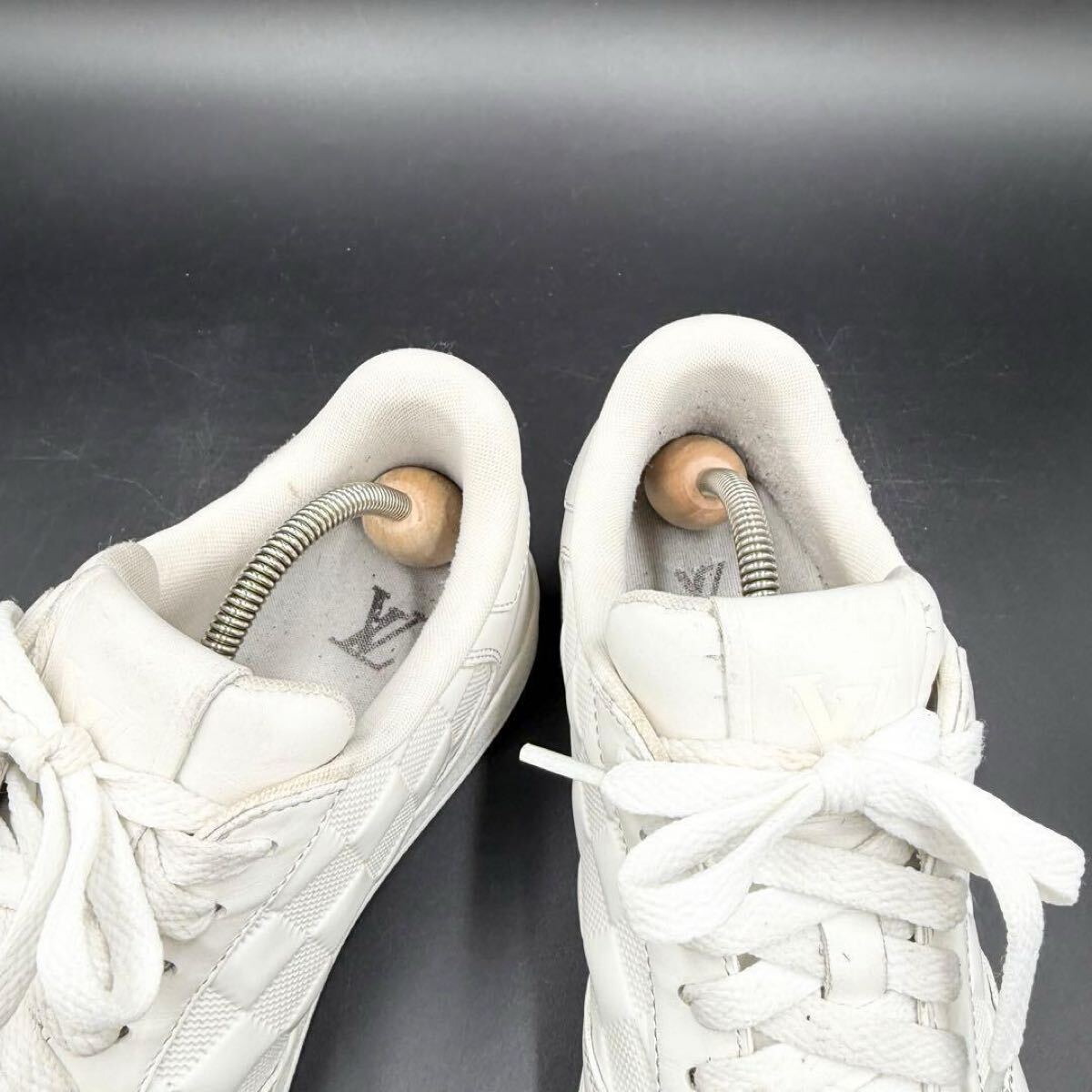 1 иен [ действующий прекрасный товар 24 год производства ] LOUIS VUITTON Louis Vuitton livoli линия Damier LVen Boss мужской спортивные туфли обувь обувь белый 26cm ранг 