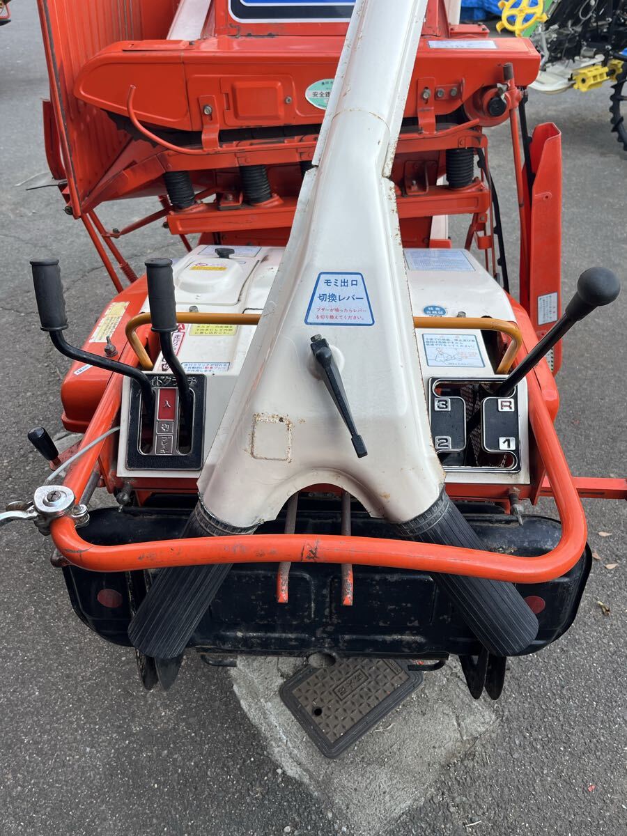 クボタ ハーベスタ ハーベスター HH600 ディーゼルエンジン5.5馬力 脱穀機_画像4