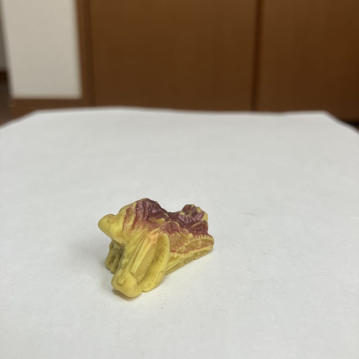 怪獣消しゴム 第5期 ヘクトール 黄 スプレー吹付 ポピー_画像1