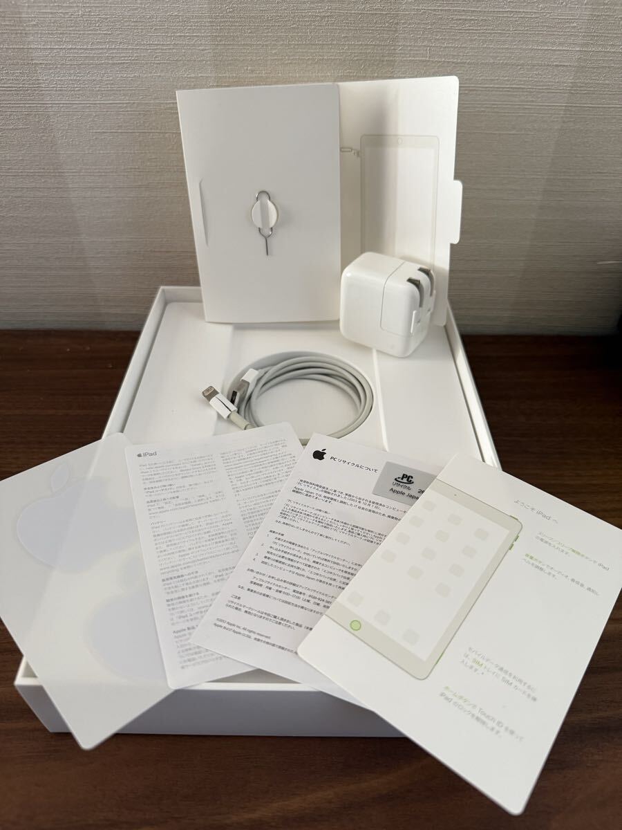 * iPad 128GB no. 5 поколение Wi-Fi+Cellular б/у *