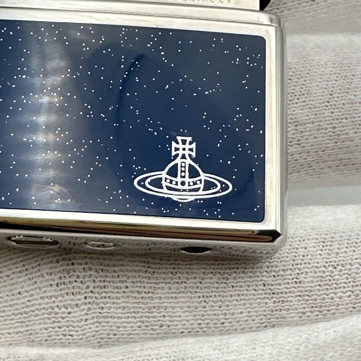 極上の逸品【廃盤 希少 美品】Vivienne Westwood ライター 本体 箱付き　ビィビィアンウェストウッド　ネイビー　ラメ入り　圧倒的存在感_画像7