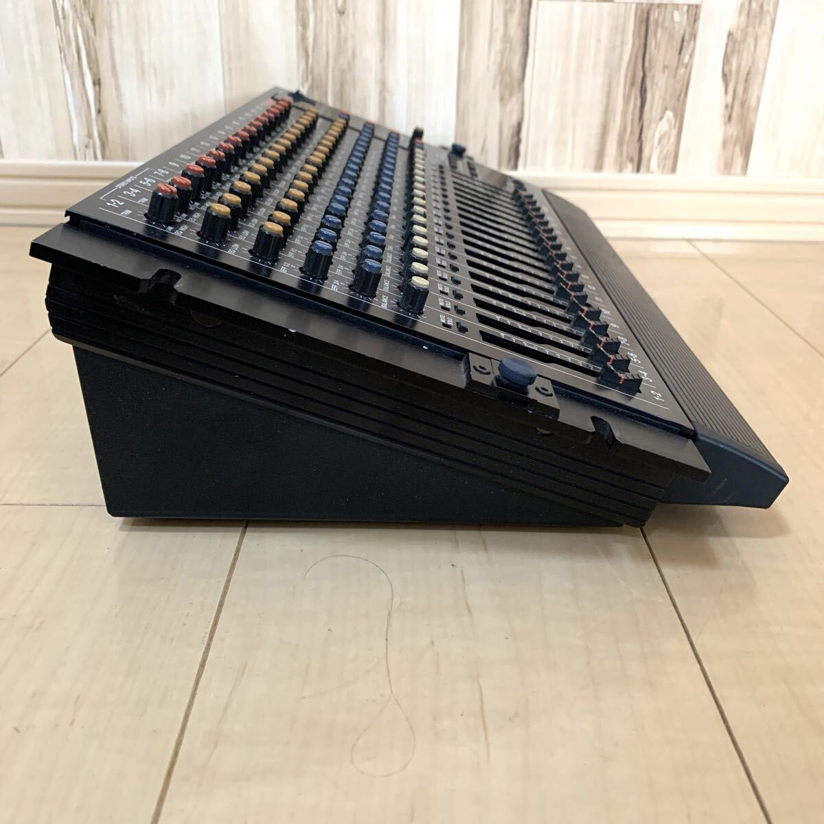 【比較的美品、動作品】TASCAM MM-1 キーボードミキサー アナログミキサー 20チャンネル アダプター付き/タスカム_画像5