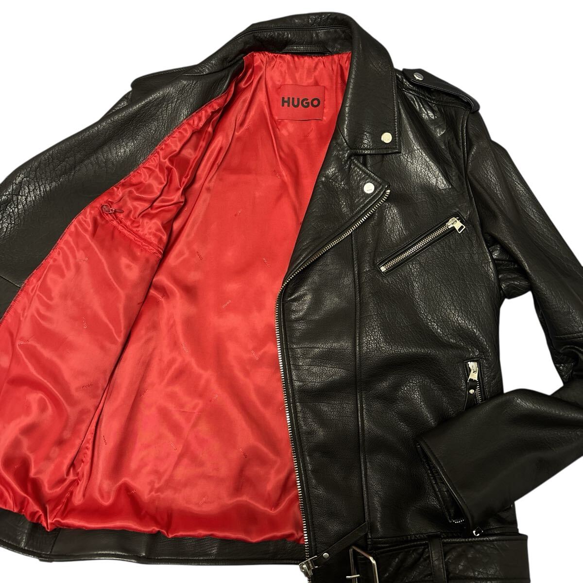 【未使用現行】 HUGO BOSS ヒューゴボス ライダースジャケット 裏地赤 レザー Lサイズ 本革 レザー ブラック 黒 メンズ ブランド_画像1