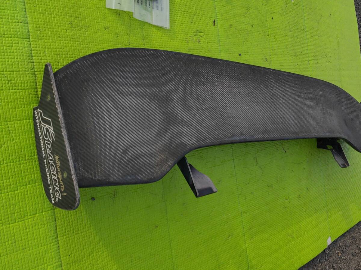 フィットGD3外し　ジェイズレーシング J's RACING3D GTウイング　カーボン製【中古】_画像4