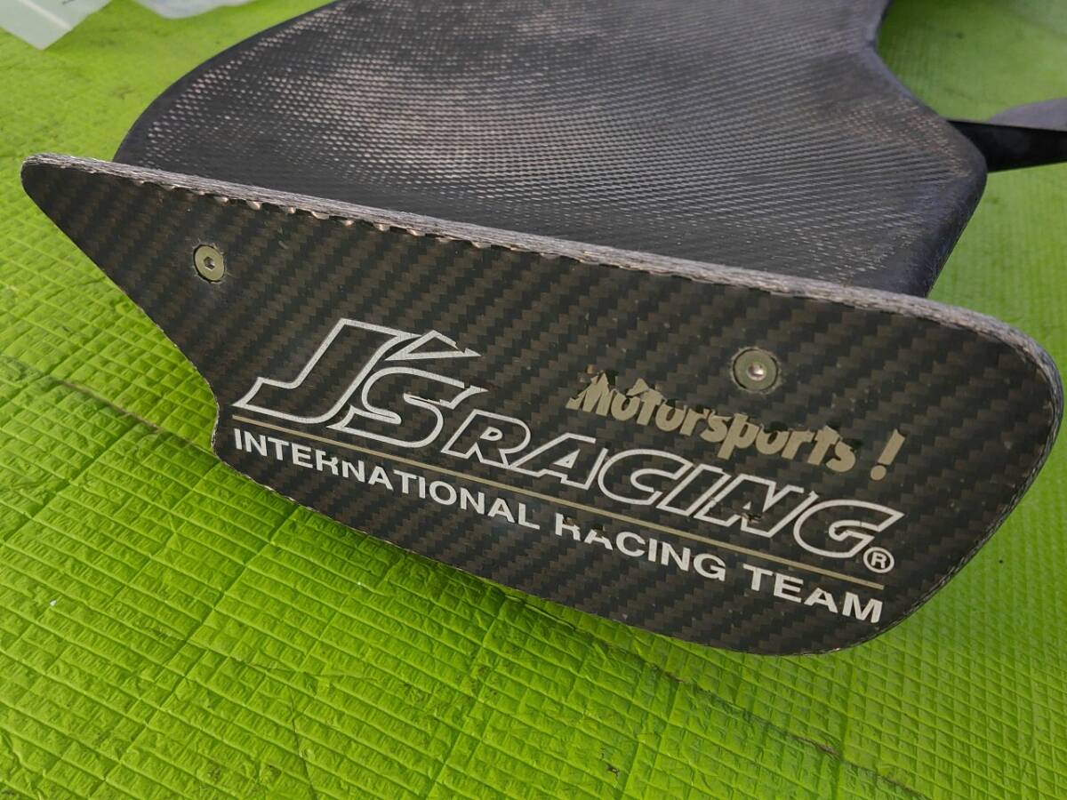 フィットGD3外し　ジェイズレーシング J's RACING3D GTウイング　カーボン製【中古】_画像6