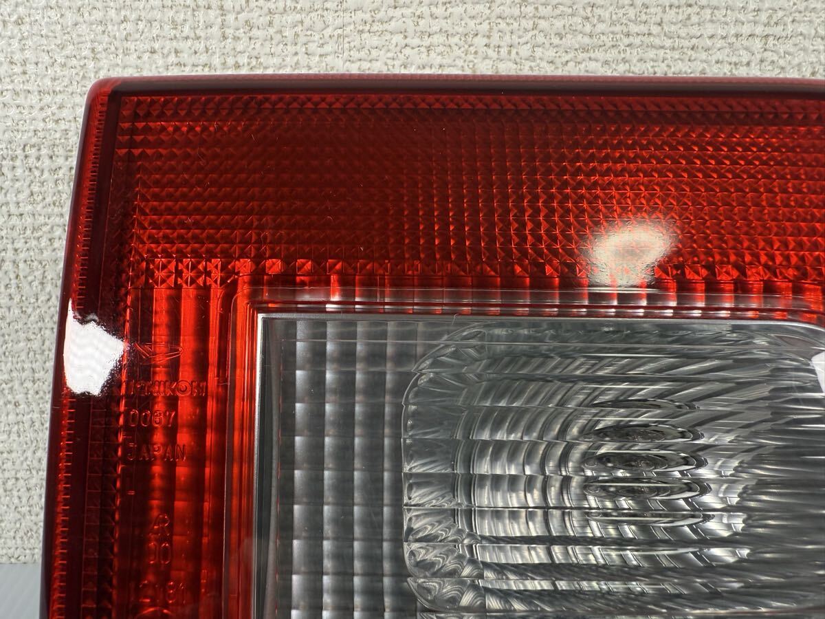 ダイハツ タント L375S L385S 純正 テールランプ 左 内側 ICHIKOH D067 0086/251110_画像2