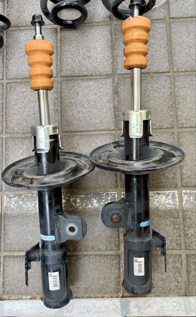 【走行少】エスティマハイブリッド(AHR20W)Ⅲ型 アエラス プレミアムED純正サスペンション一式 走行37,396km 過走行車のリフレッシュに_画像2