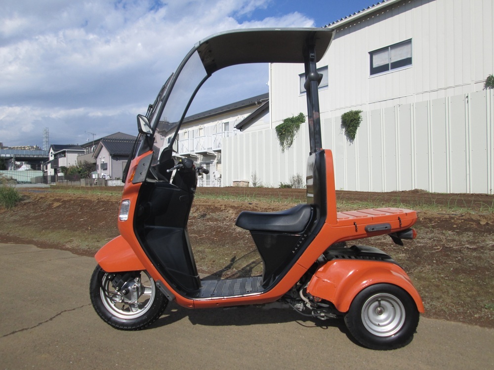 横浜発　4スト　TA03-13番台　オレンジ系　ジャイロキャノピー　ドライブベルト、ウエイトローラー、エンジンオイル新品交換済_画像2