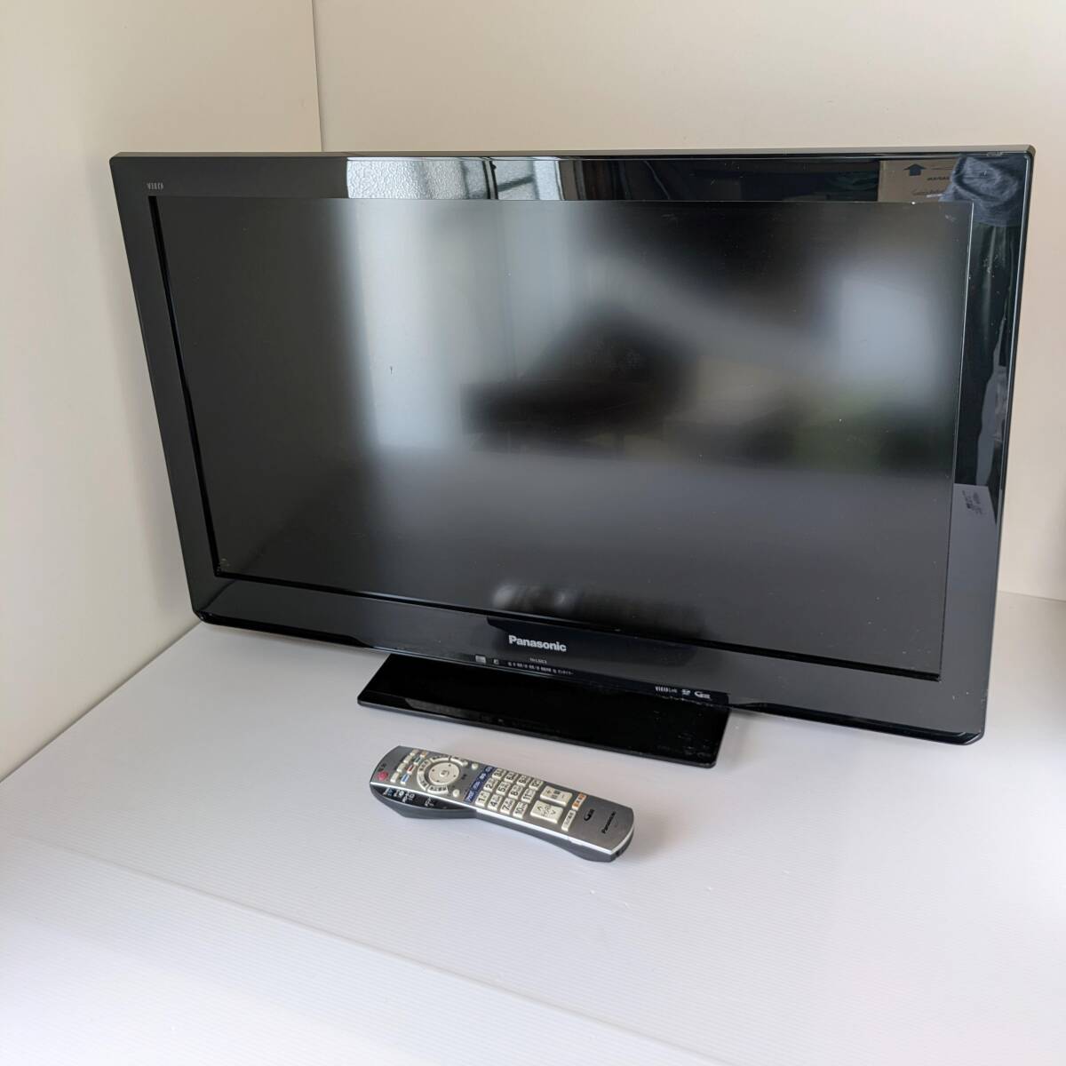 aa016【現地引き渡し歓迎：大阪府高槻市】Panasonic　VIERA TH-L32C3 液晶テレビ 32V型 ハイビジョン パナソニック　ビエラ 2011年製_画像1