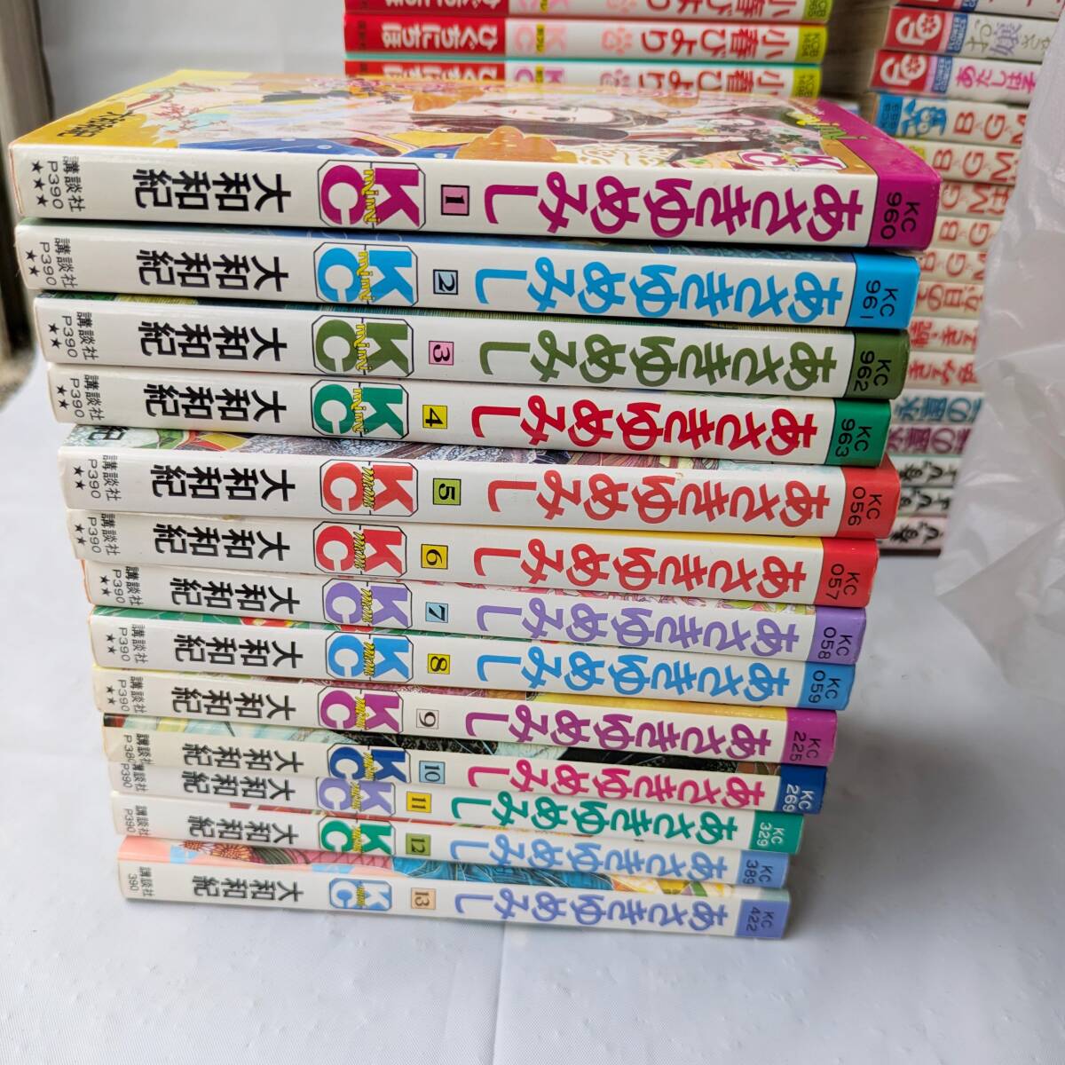 a1326 コミック 少女漫画 昭和 レトロ まとめ売り 大量 王家の紋章 あさきゆめみし　禁断の恋でいこう プライベートプリンスなど　中古_画像5