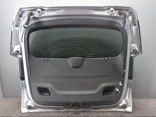 9355　プジョー 2008 クロスシティ　A94HN01　バックドア　リアゲート　リヤゲート　フィニッシャー付　KCA　（F2-2）_画像5