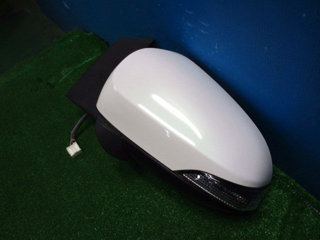 【G】良　アクア☆NHP10☆左ドアミラー　７ピン　082＜A-1766＞_画像2