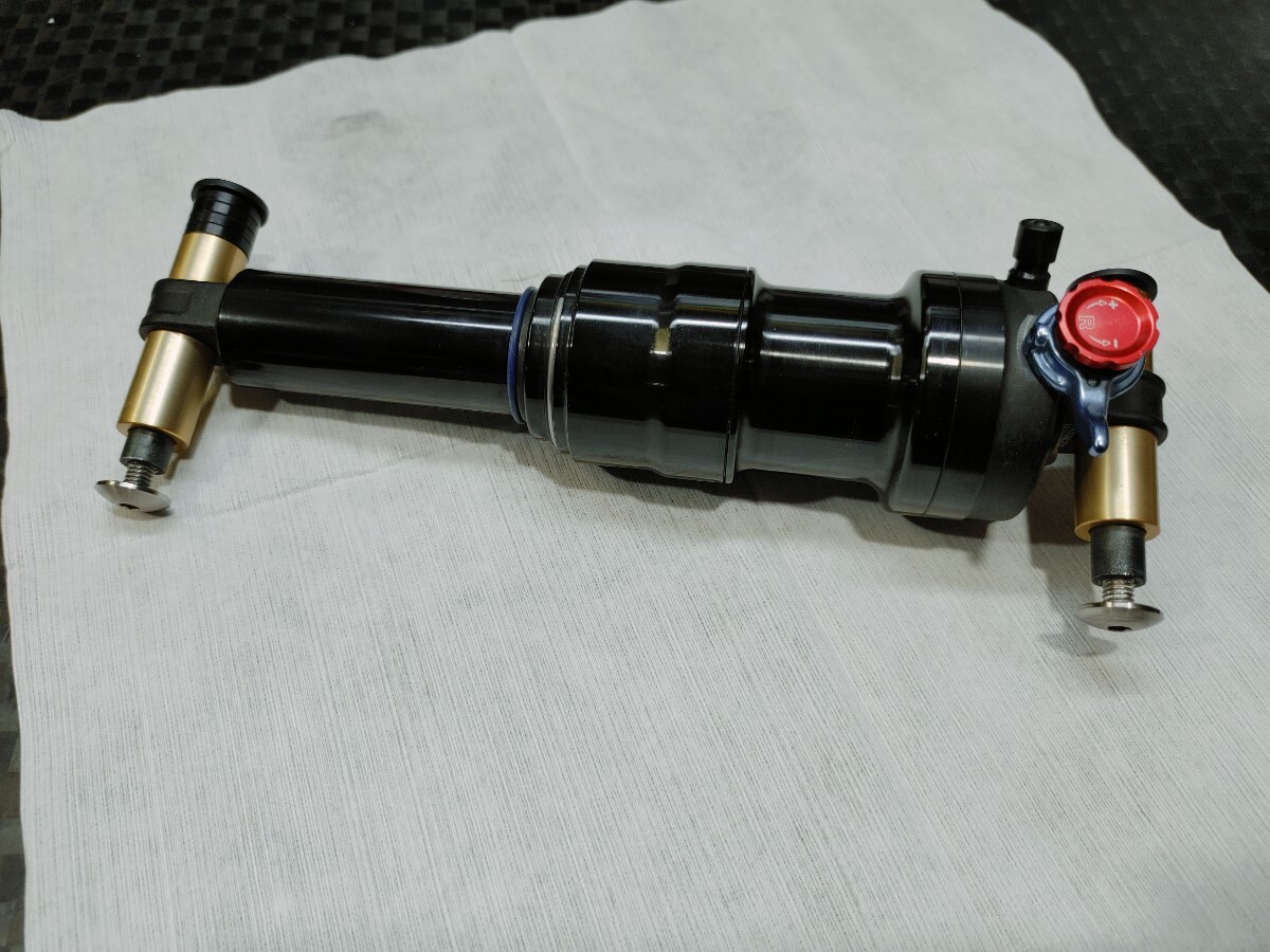 マウンテンバイク サスペンション ロックショックス rockshocks TREK FUEL EX5純正_画像2