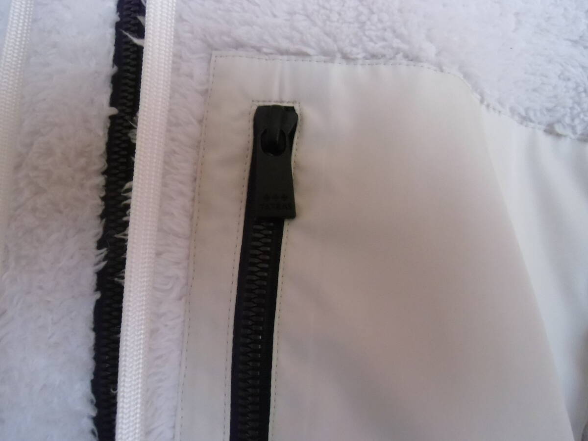 TATRAS タトラス・ ボア フリース パーカー ジャケット　ホワイト 起毛 ダブルジップ 背面ロゴ 肩ロゴワッペン サイズ　02（L相当）_画像3