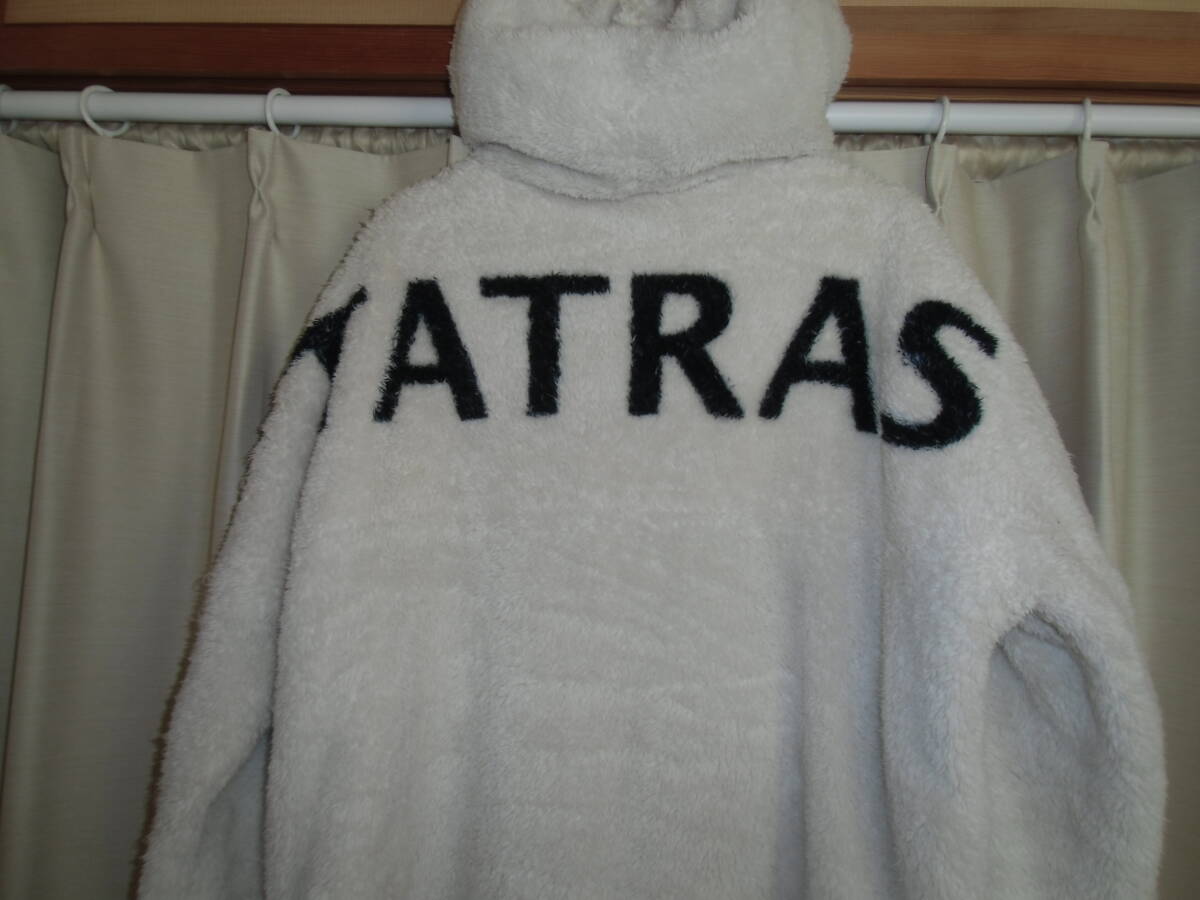TATRAS タトラス・ ボア フリース パーカー ジャケット　ホワイト 起毛 ダブルジップ 背面ロゴ 肩ロゴワッペン サイズ　02（L相当）_画像6