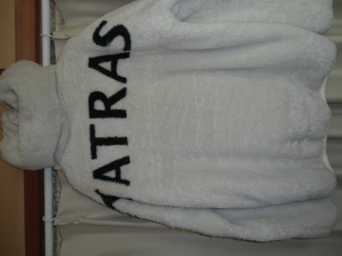 TATRAS タトラス・ ボア フリース パーカー ジャケット　ホワイト 起毛 ダブルジップ 背面ロゴ 肩ロゴワッペン サイズ　02（L相当）_画像7