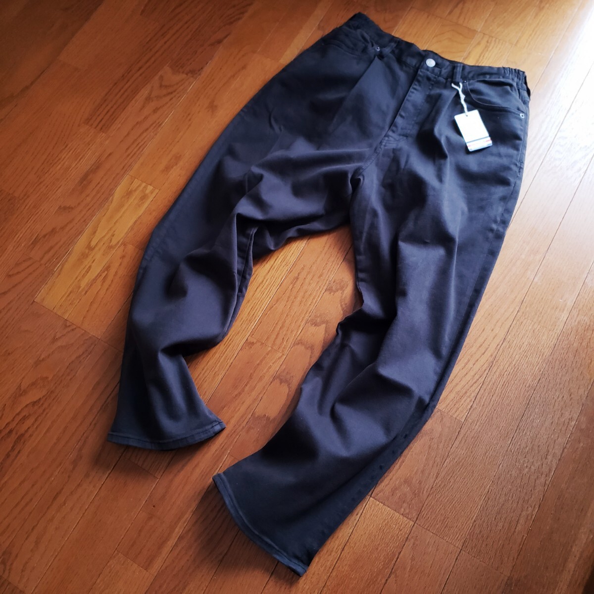 【新品】BAYFLOW Lサイズ B-FLEX セミワイドパンツ ストレッチ チャコール ベイフロー リラックスシルエット_画像8