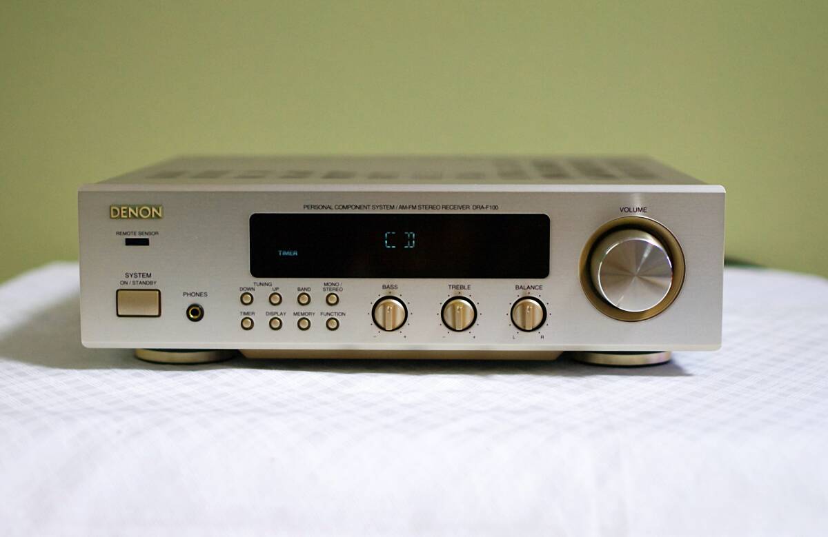 綺麗です！★DENON/デノン PHONO端子付き チューナー搭載コンパクトアンプ DRA-F100★音出し確認済み_画像2