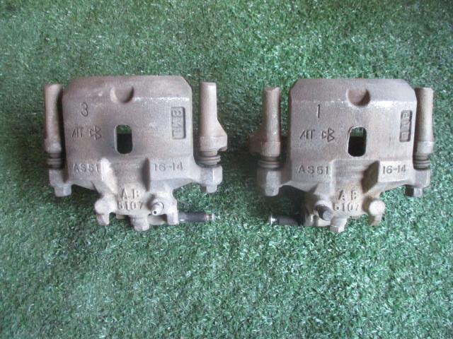 ekスポーツ H82W フロント キャリパー 左右 4605A405_画像1