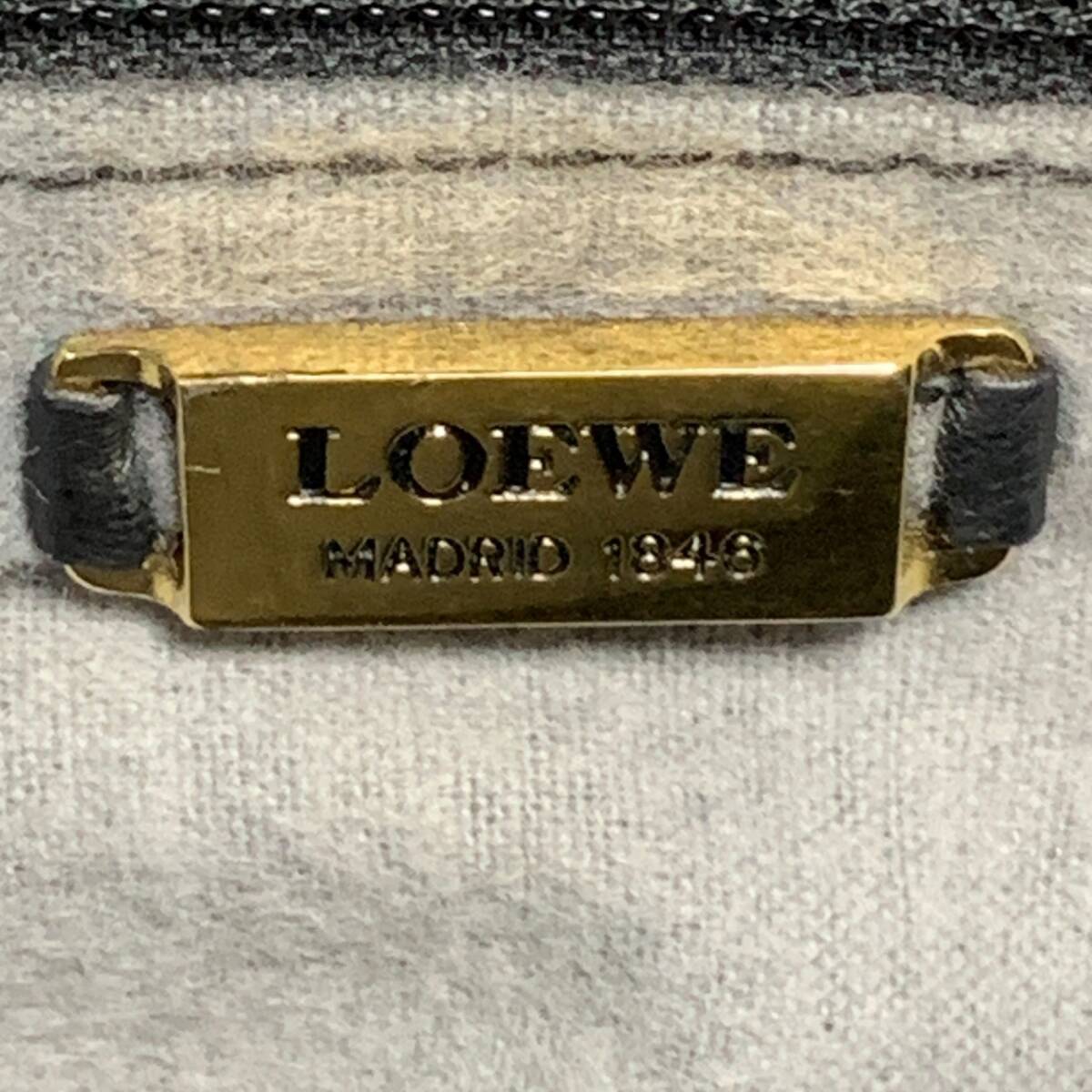 LOEWE ロエベ ナッパレザー ショルダーバッグ アナグラム ブラック 斜め掛け レディース 本体のみ ◆中古品◆ V100994NR_画像9