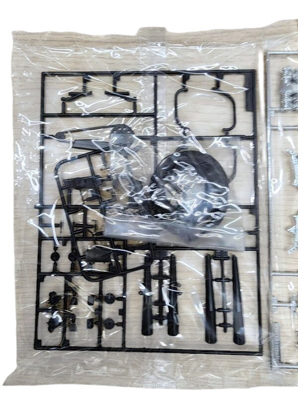 【未組み立て】 プラモデル 1/12 バリバリ伝説 No.01 巨摩郡 CB750F STYM4894_画像5