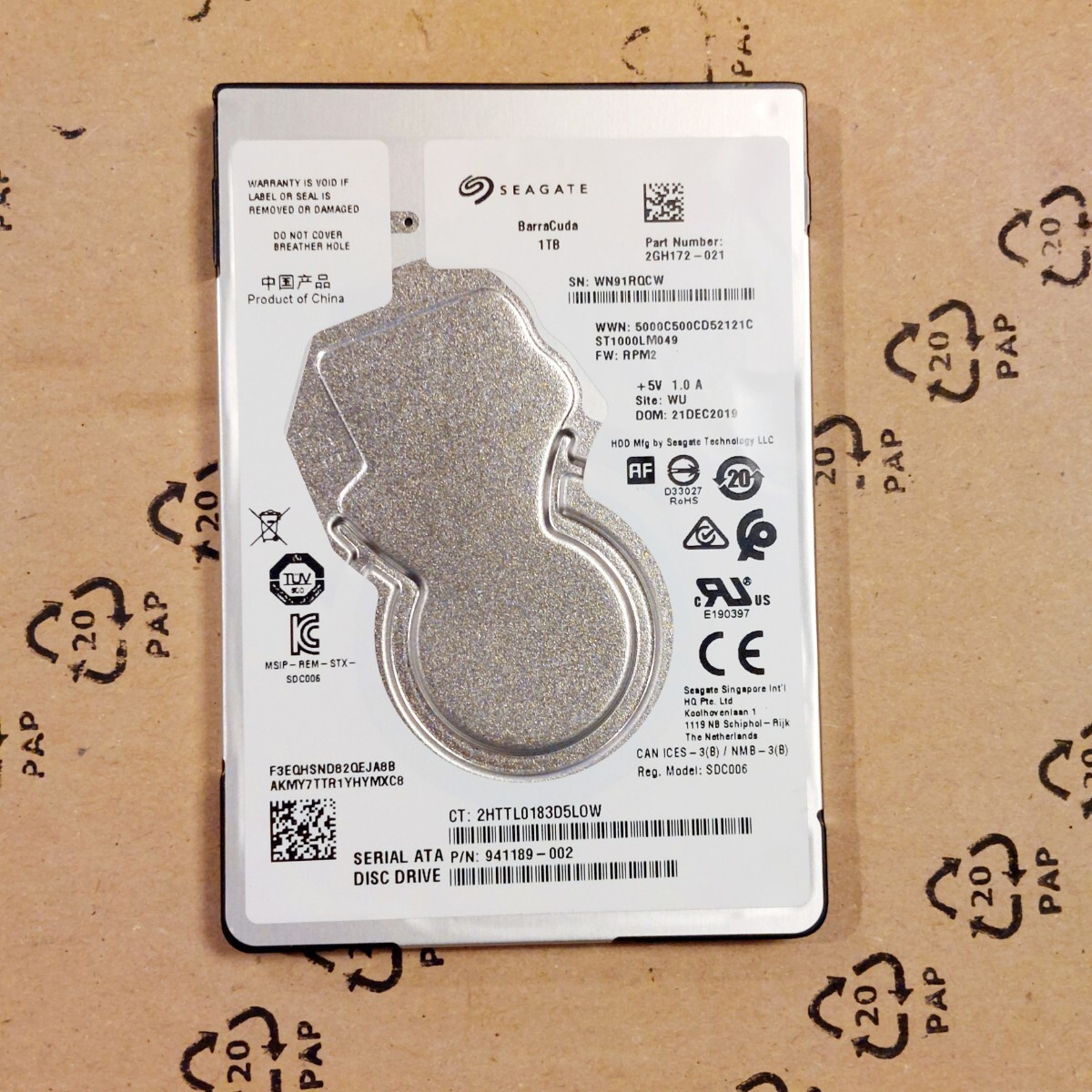[正常判定] SEAGATE HDD 1TB 2.5インチ ST1000LM049-2GH172/7mm/9170時間 SATA600/7200rpm ハードディスク_画像1