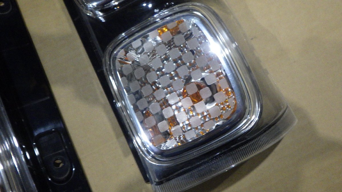 売り切り！！スペーシア　MK53S　左右テールランプセット！　テールライト　コイト　koito 220-5938_画像2