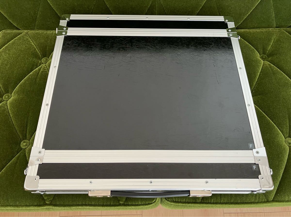 DUPLEX (te.-p Rex ) 1U rack case 