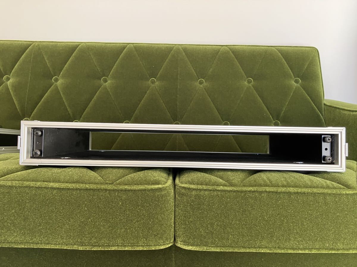 DUPLEX (te.-p Rex ) 1U rack case 