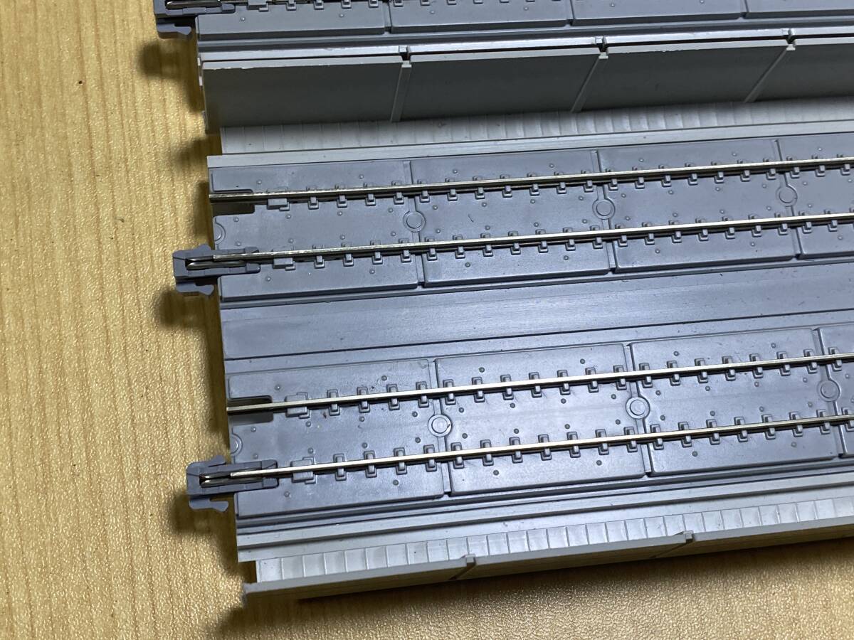 KATO ユニトラック 23-080 複線高架直線線路 スラブ S248 2本セット_画像2