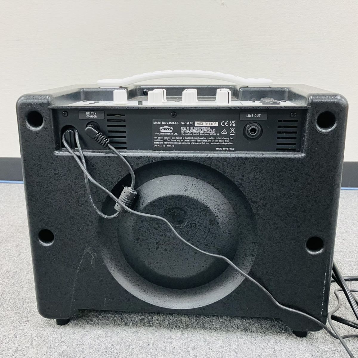 T240-Z23-68 VOX VX50-KB キーボードアンプ アダプター付属 Nutube搭載 真空管ポータブル・キーボード・アンプ 通電確認済み アンプ SA_画像4