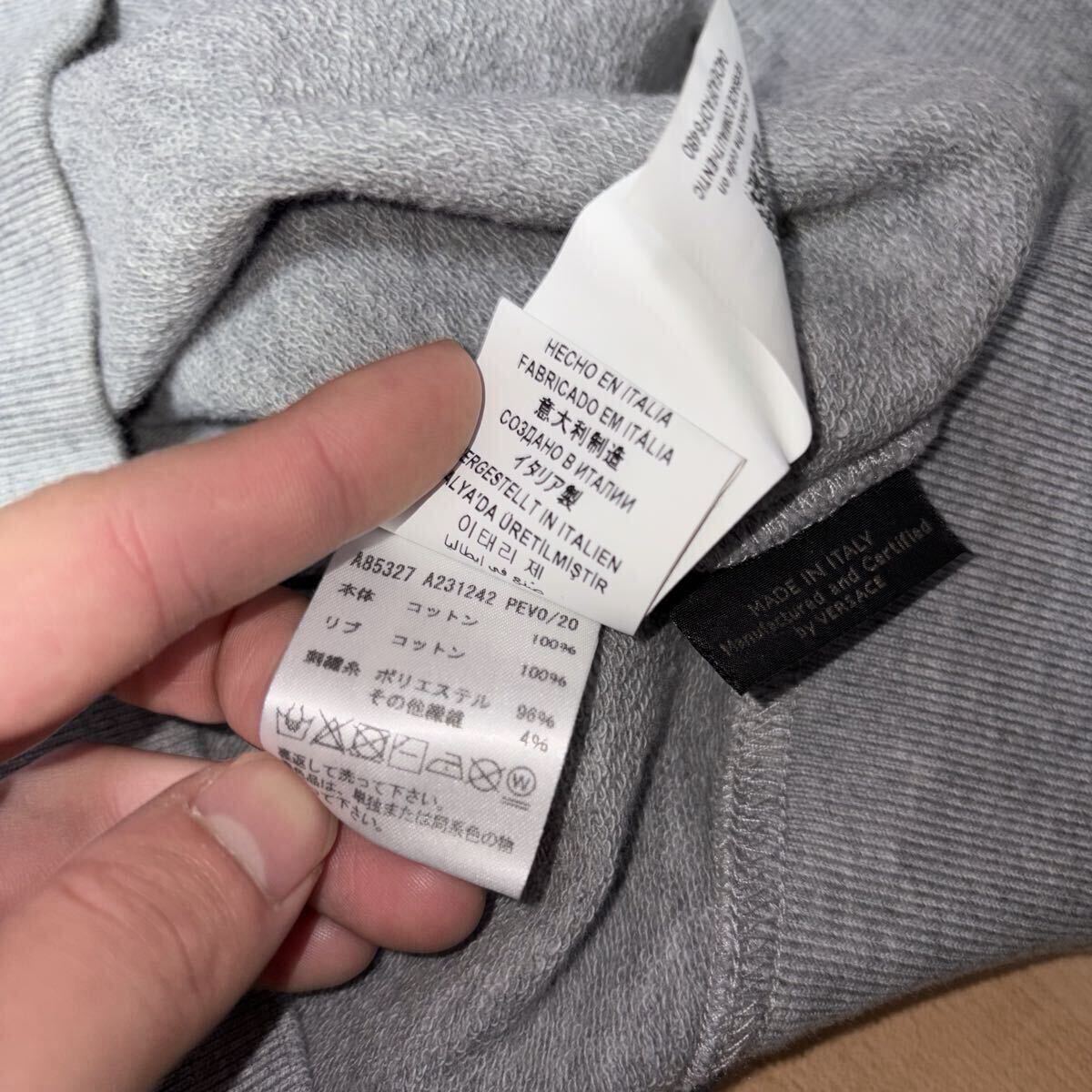 1円スタート versace ベルサーチ トレーナー スウェット グレー S 長袖 ワンポイント _画像7