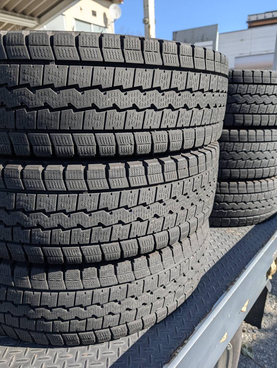 ダンロップ24年製造☆ウインターマックスLT03☆205/70R17.5_画像3