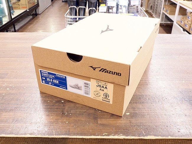 新品未使用 25.5cm EEE ミズノ mizuno プロテクティブスニーカー オールマイティ LSⅡ 22L 安全靴 F1GA210105 ライトグレー×ホワイト_画像2