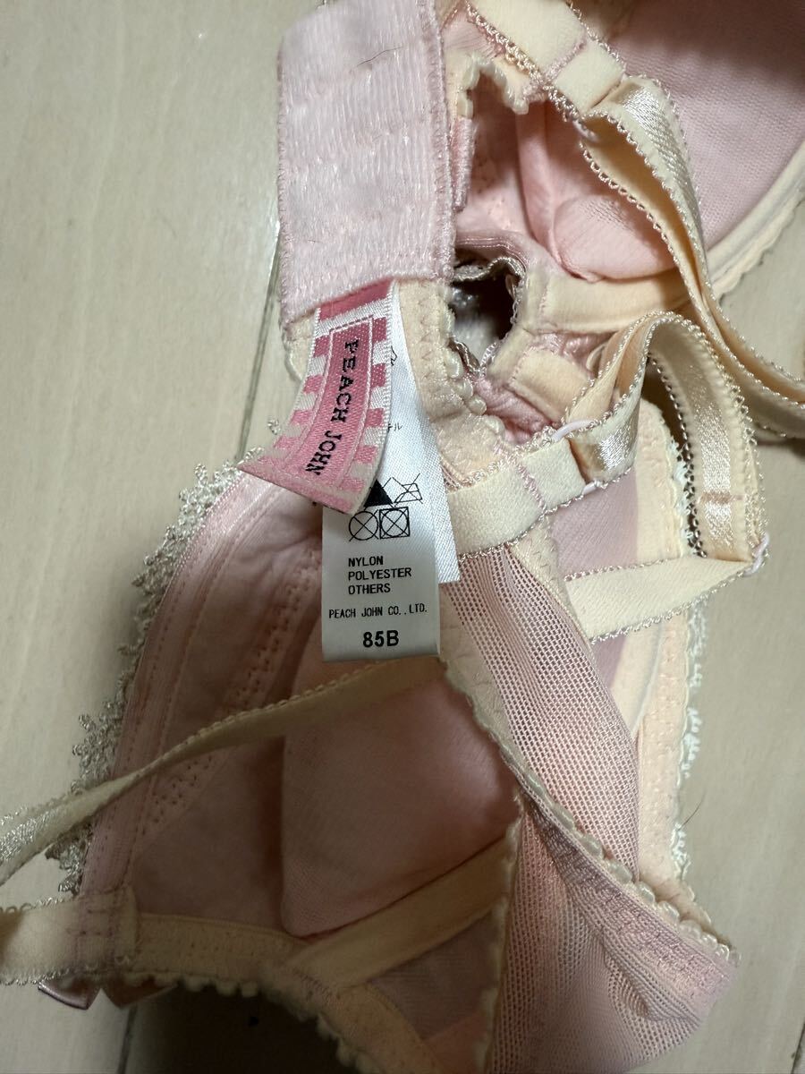 ピーチジョン　PJ　新品　ブラ　85B PEACH JOHN_画像3