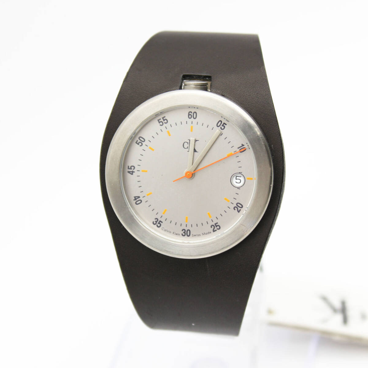 W251103-13 [ прекрасный товар ]cK Calvin Klein Calvin Klein K16111 мужские наручные часы кварц Date циферблат порог двери штанга to кожа Швейцария производства 