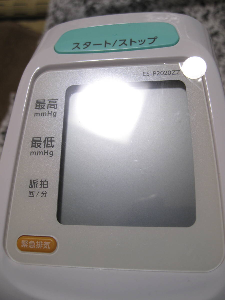  arm in сверху рука тип тонометр terumo электронный тонометр P2020 один раз использование чистый состояние 