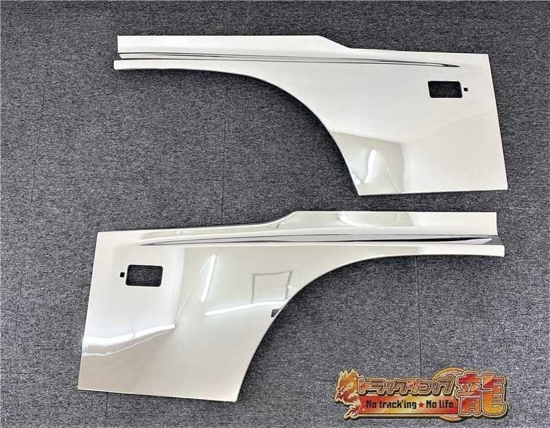 Hino Ranger Pro металлизированный дверь отделка левый и правый в комплекте демонстрационный рузовик H0776P Hino Ranger Pro металлизированный дверь отделка левый и правый в комплекте демонстрационный рузовик H0776P