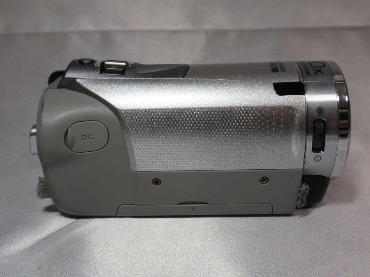 【動作確認済み】JVC　Everio　エブリオ　GZ-HM199　デジタルビデオカメラ　FULL HD　SDカード　シルバー　管Z0262_画像5