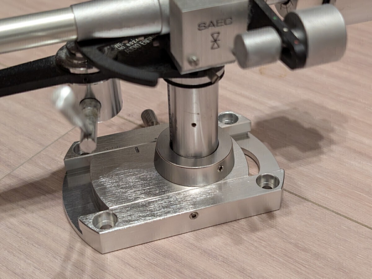 SAEC WE−407/23 317 8000ST 用 SME スライドベース ネジ付属 トーンアーム用 未使用 新品 アームベース 3_画像4
