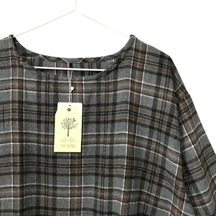 ■新品■ チェック柄 長袖 チュニック 3Lサイズ 大きいサイズ 秋冬 グレー 茶白黒 カットソー 起毛 フランネル レディース 婦人 ミセス 105_画像4